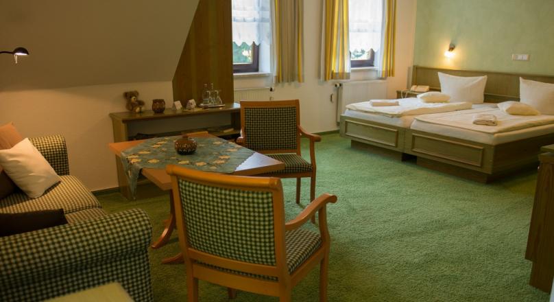 Waldhotel & Restaurant Mellestollen